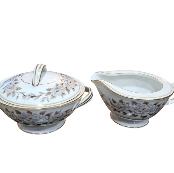 Vintage Noritake China Glenbrook Sugar with Lid and Creamer Set - Picture 5 of 11